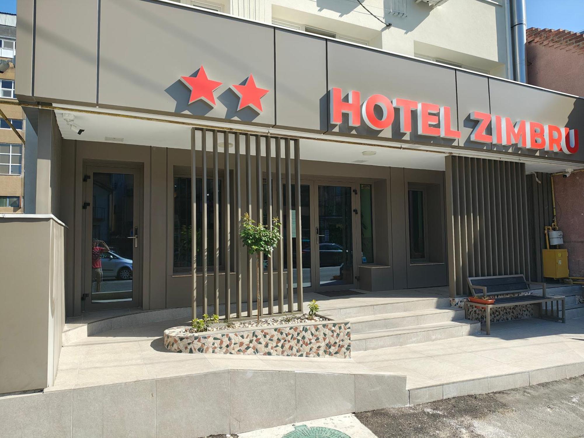 Hotel Zimbru Cluj-Napoca Luaran gambar