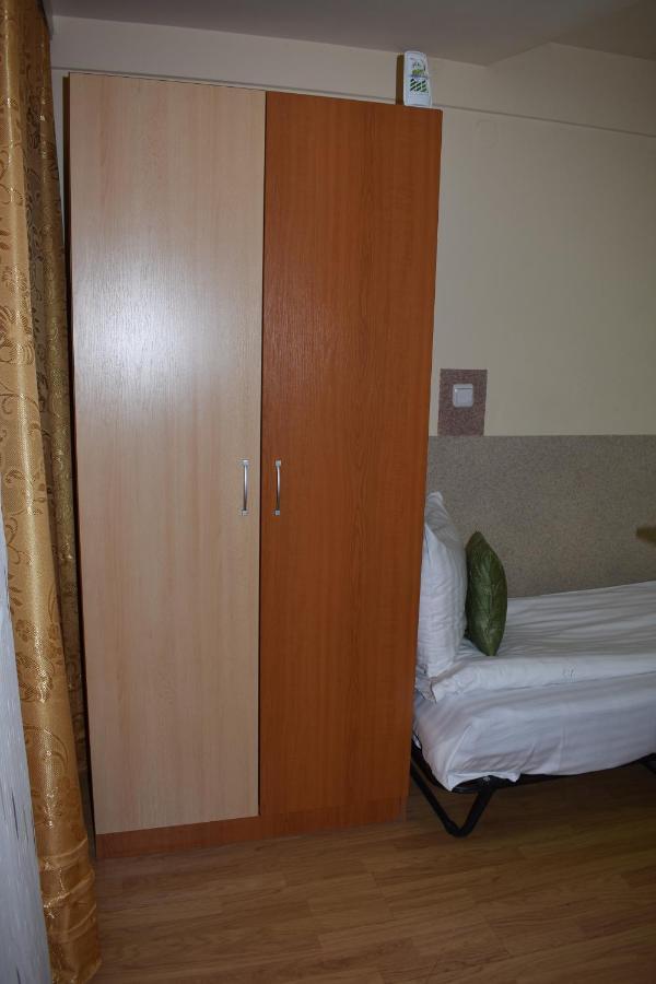 Hotel Zimbru Cluj-Napoca Luaran gambar