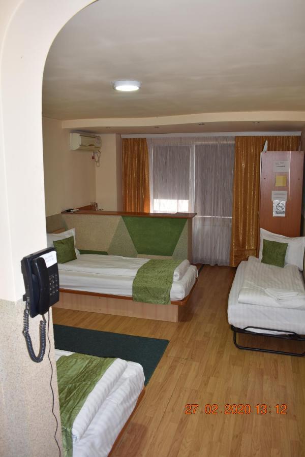 Hotel Zimbru Cluj-Napoca Luaran gambar